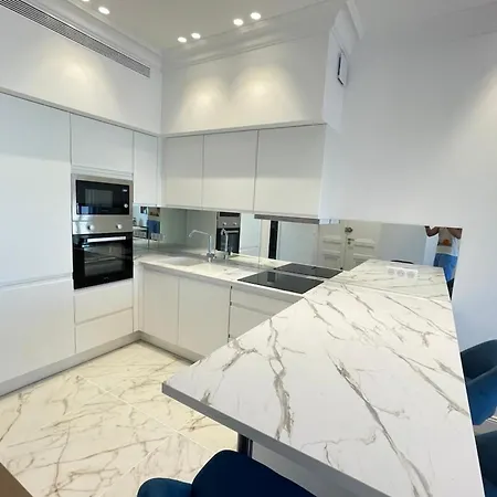 Appartamento Luxurious 4 Bedrooms 1min Beaches & 3min Palais Cannes